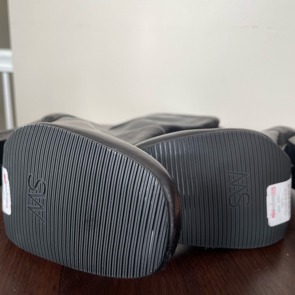 Stuart Weitzman Flareblock Stretch Lambskin Leather Ankle Booties - Picture 7 of 11